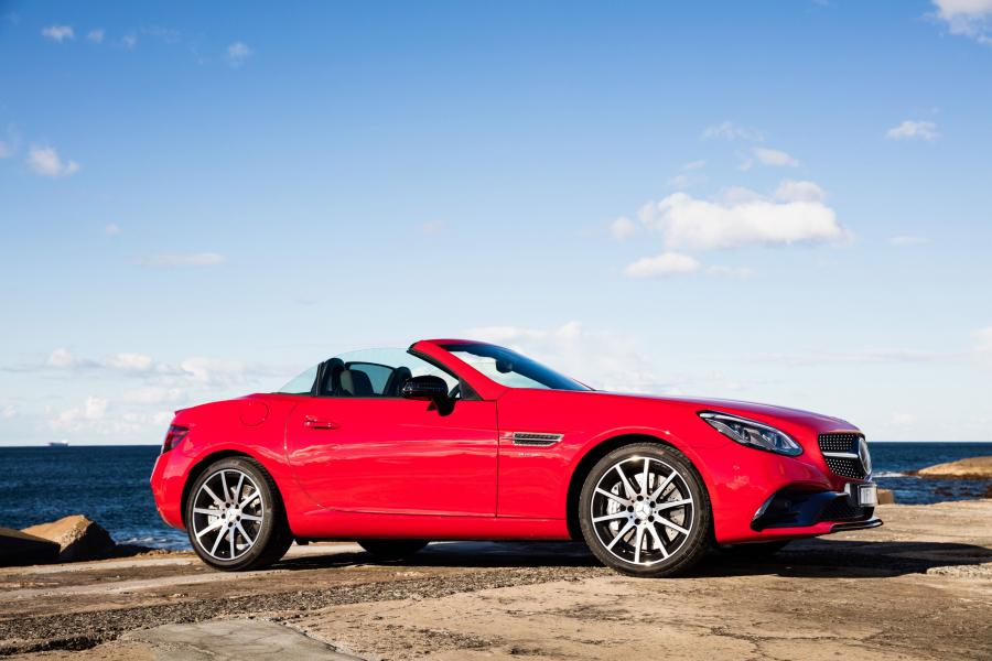  Mercedes-AMG SLC43 2016 года  (AU) (фото 9 из 15)
